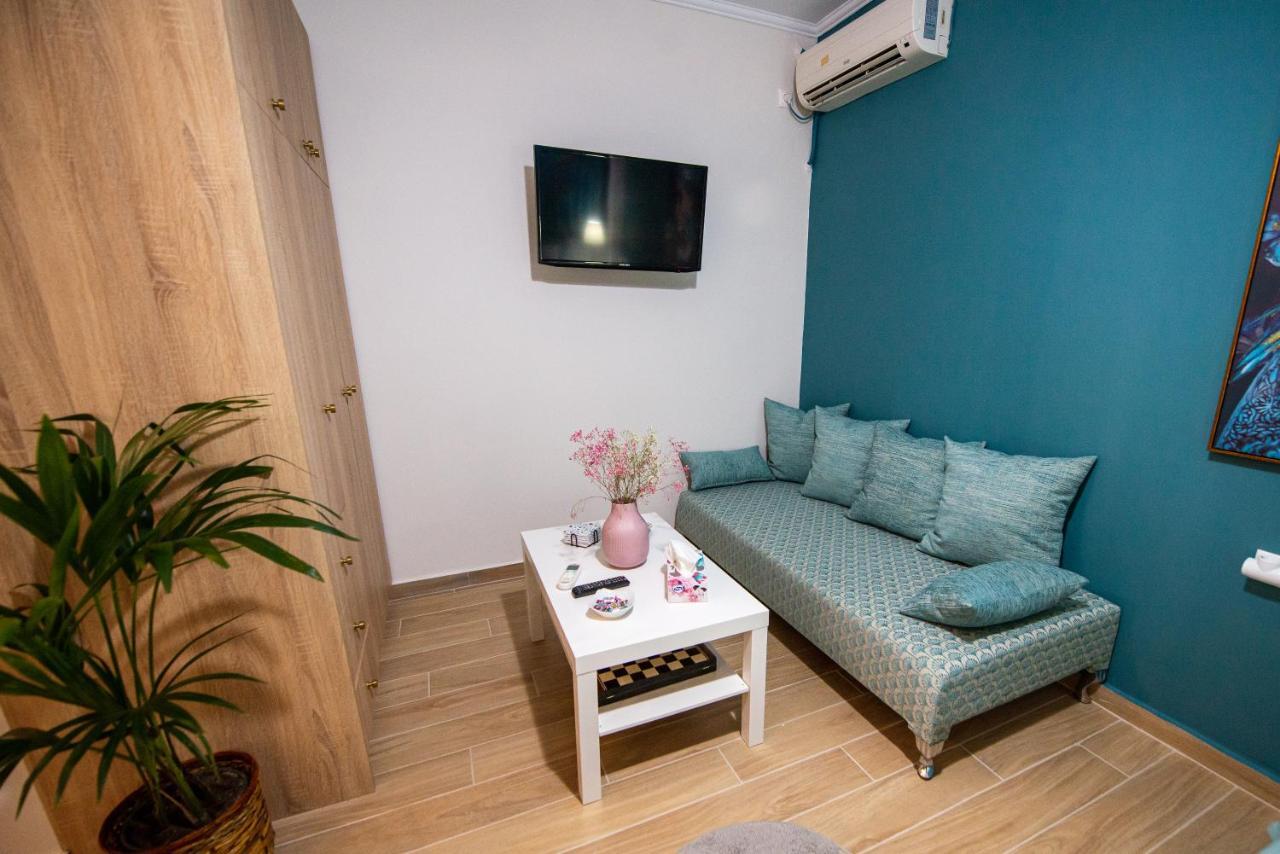 Efie'S Studio 칼라마타 외부 사진